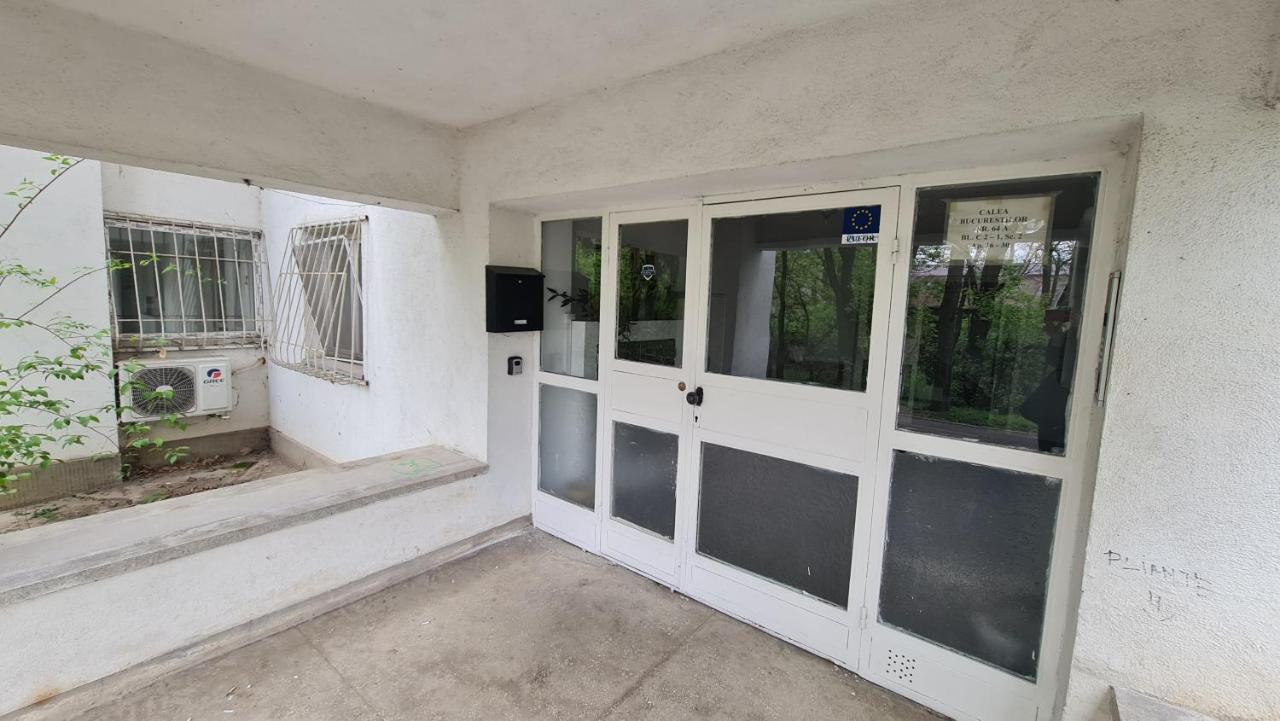 Vs Central Apartment Otopeni Exterior photo